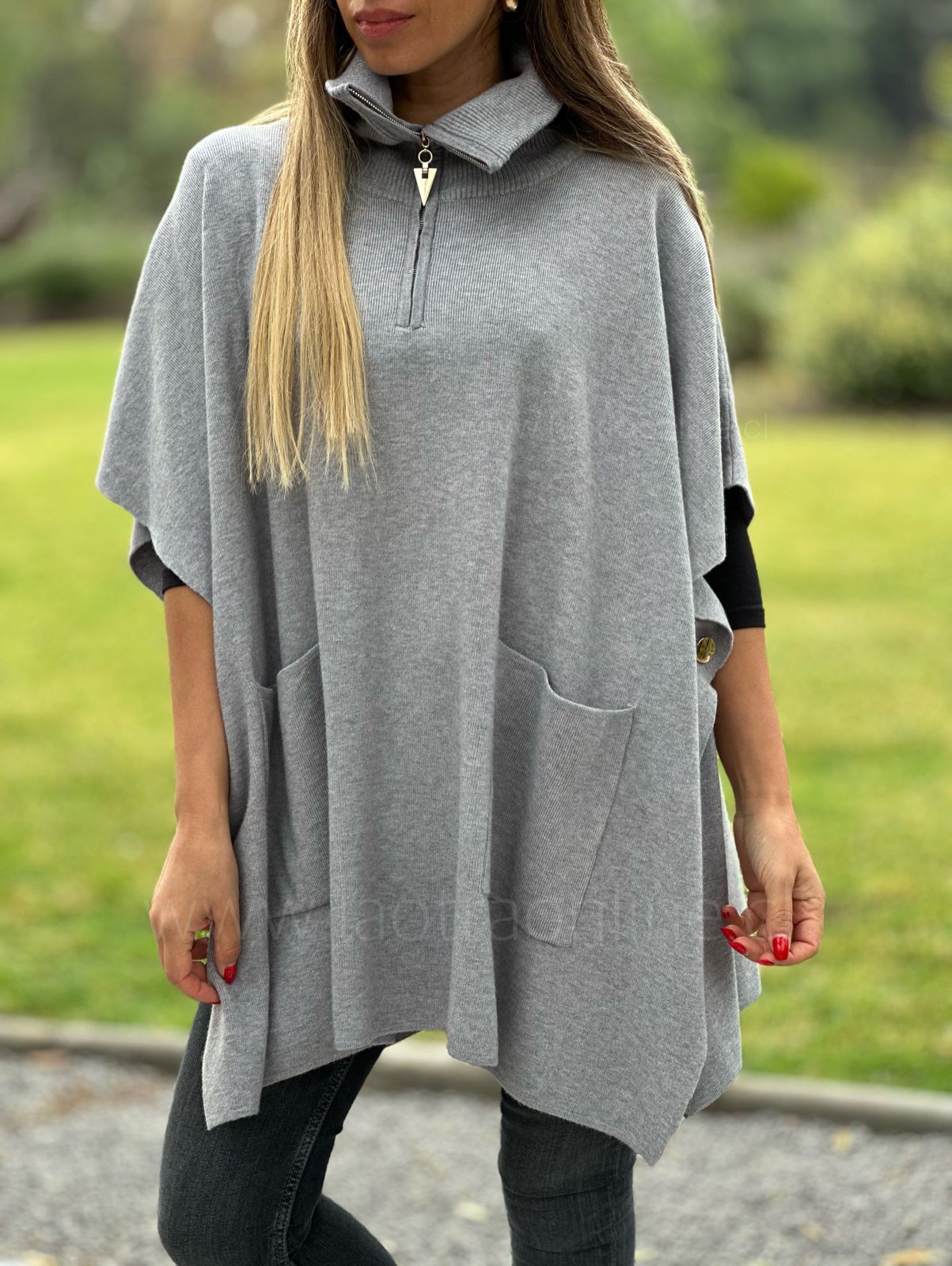 Sweater/Poncho Asia Gris