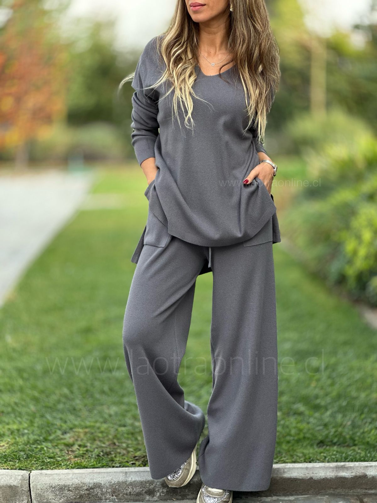 Conjunto Anastasia gris